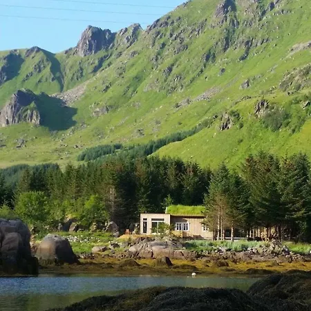 Gammelstua Seaview Lodge Valberg